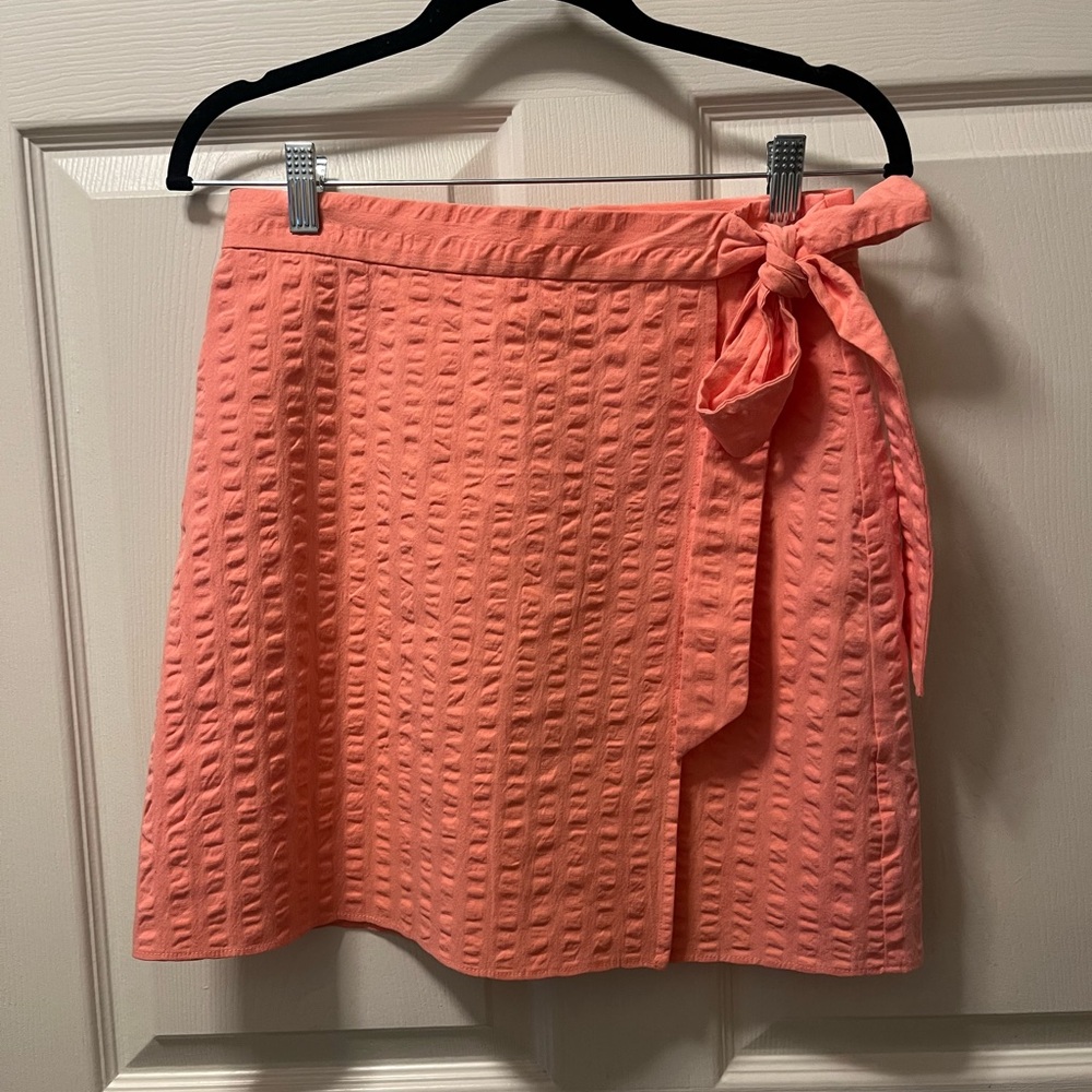J Crew Women’s Seersuckers Coral Textured Women's Skirt With Tie Waist. Sz 2